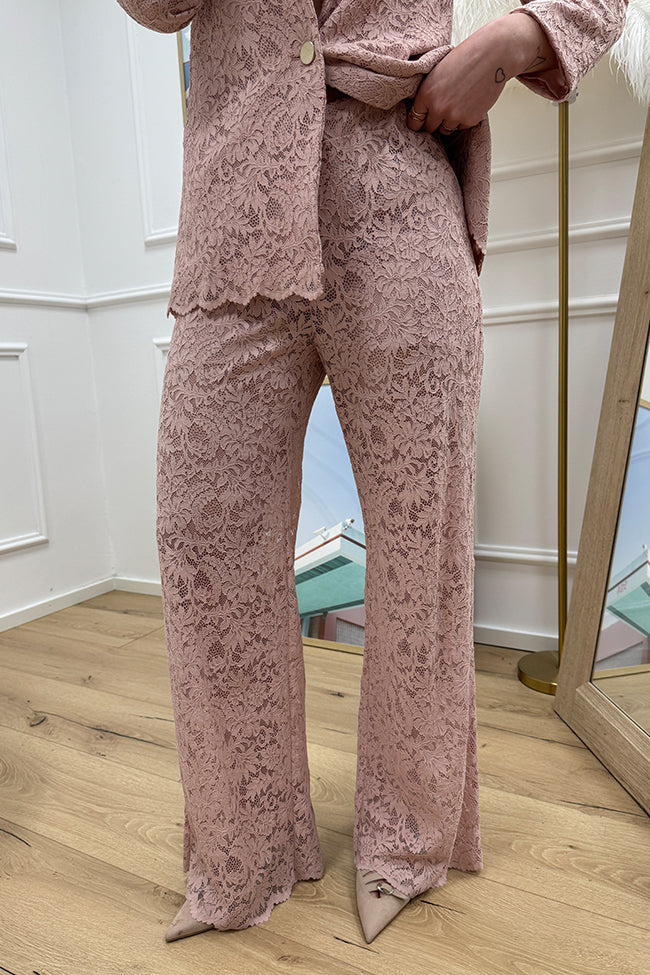 Pantaloni in pizzo rosa con culotte - HaveOne