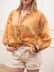 Camicia in lyocell terra con ricami e collana con pietre - HaveOne