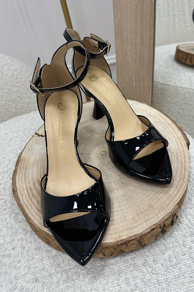 Sandali Selene vernice nero - Divine Follie