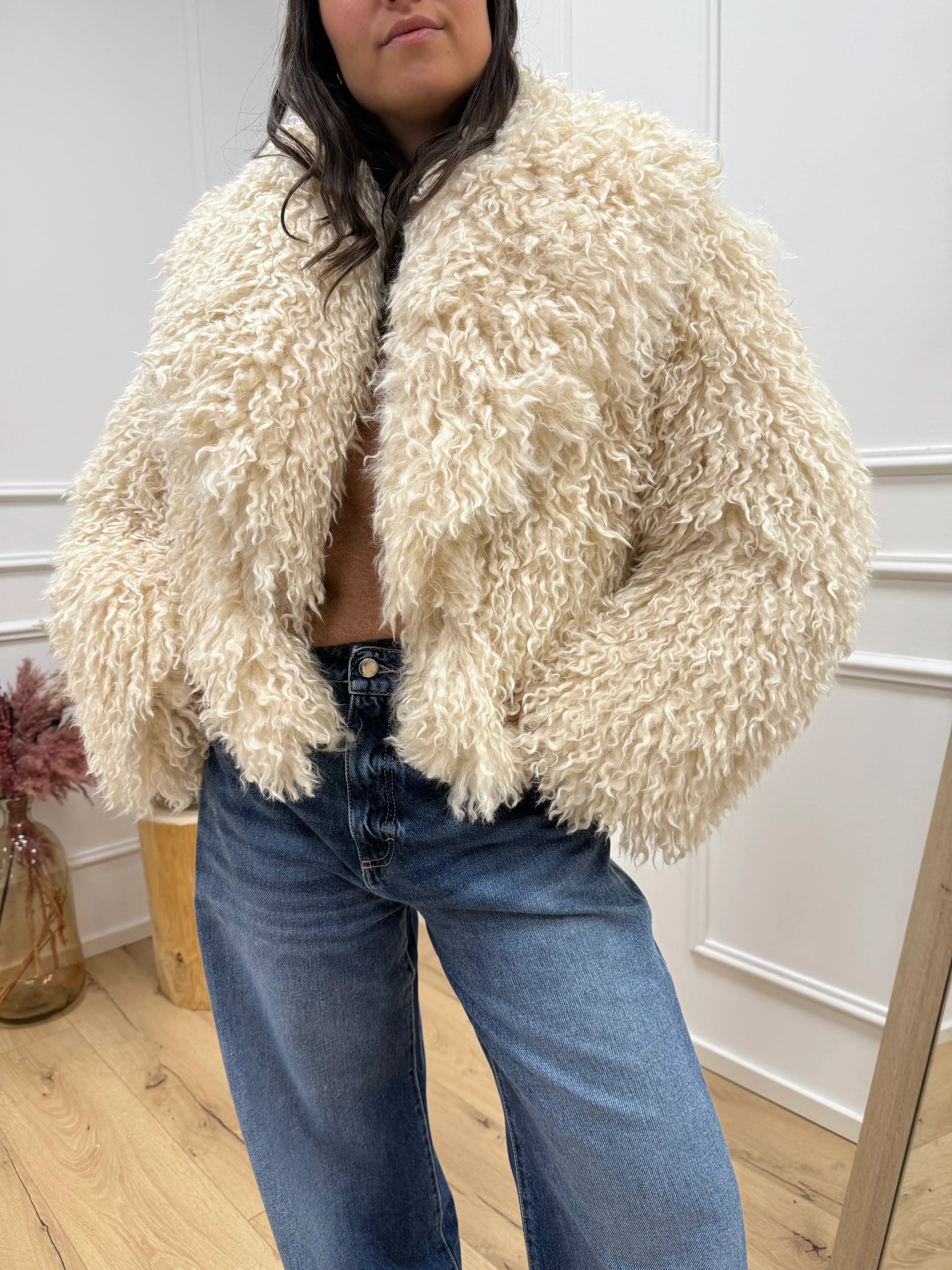 Pelliccia fluffly panna crop - HaveOne