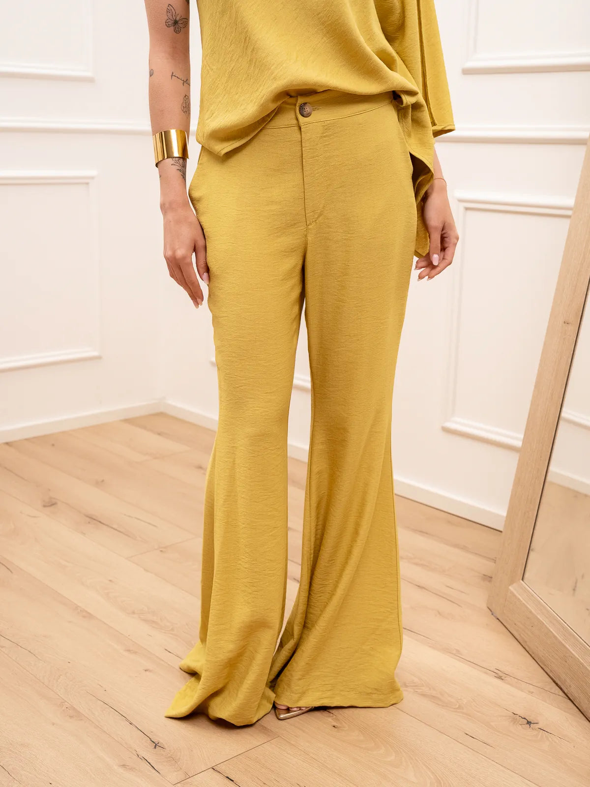 Pantaloni Madrid olio a zampa - HaveOne