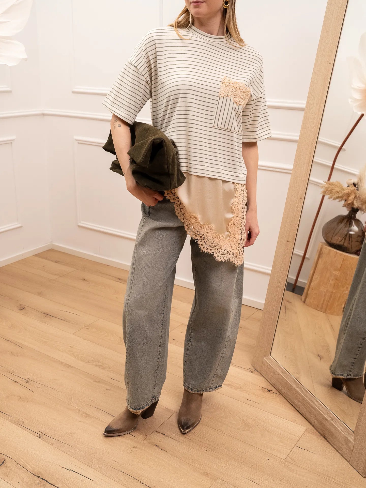 T shirt rigata salvia con raso e pizzo cipria - Dixie