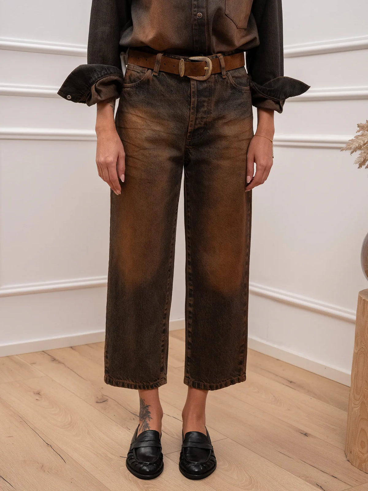 Jeans Elodie stone wash ruggine gamba dritta - Philia Loft