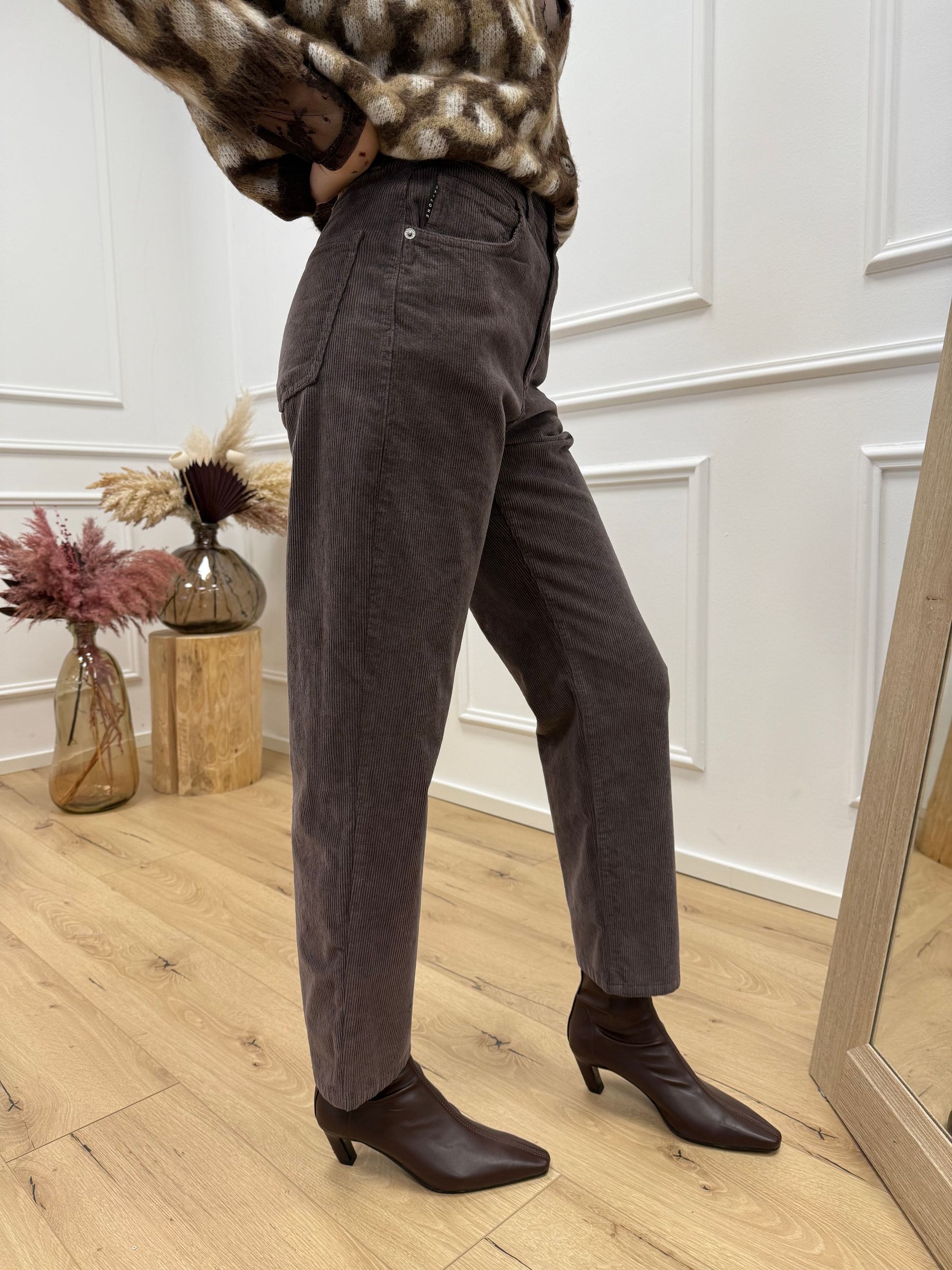 Pantaloni Louis moro a costina di velluto - HaveOne