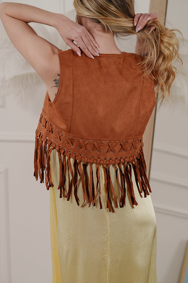 Gilet crop in dainetto camel con frange - HaveOne