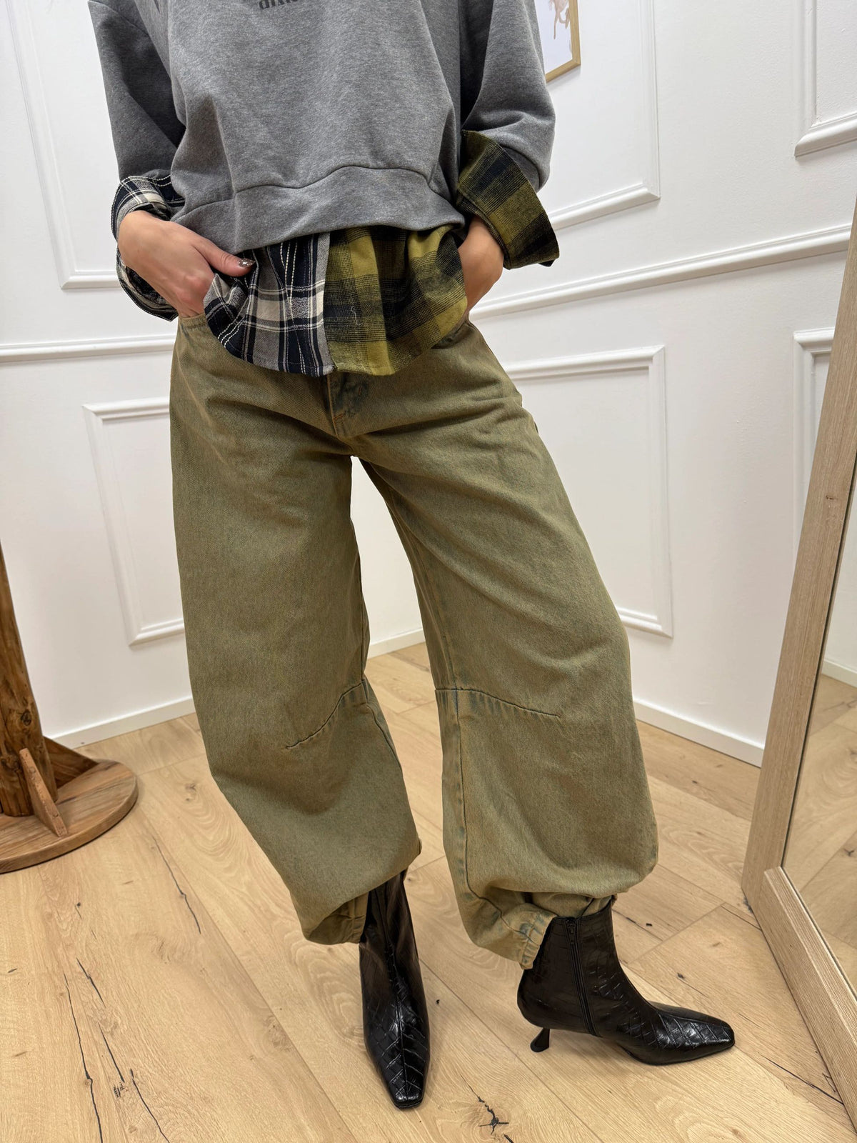 Jeans sabbiato barrel fit - Philia Loft