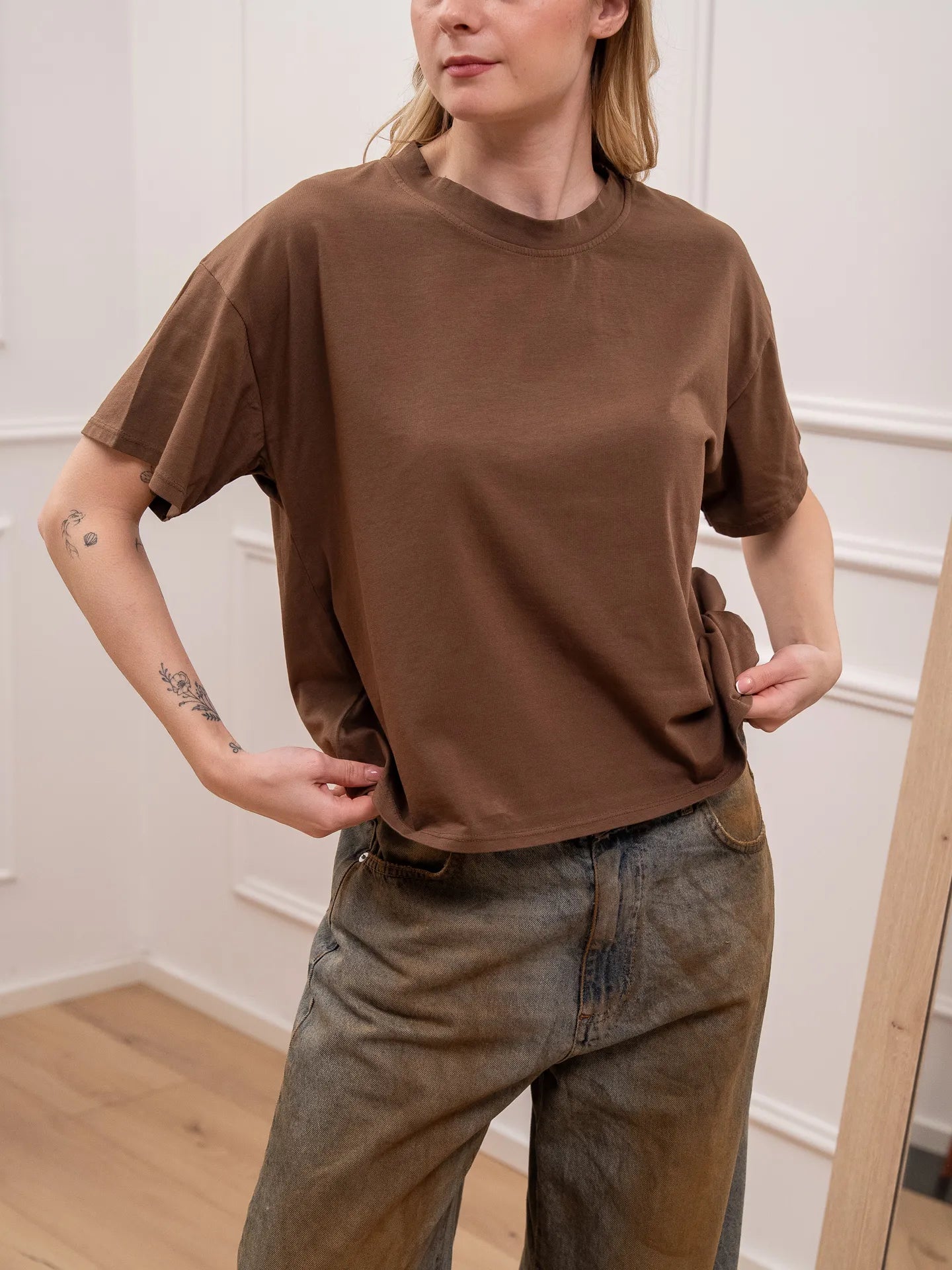 T shirt a scatoletta cioccolato mezza manica - HaveOne