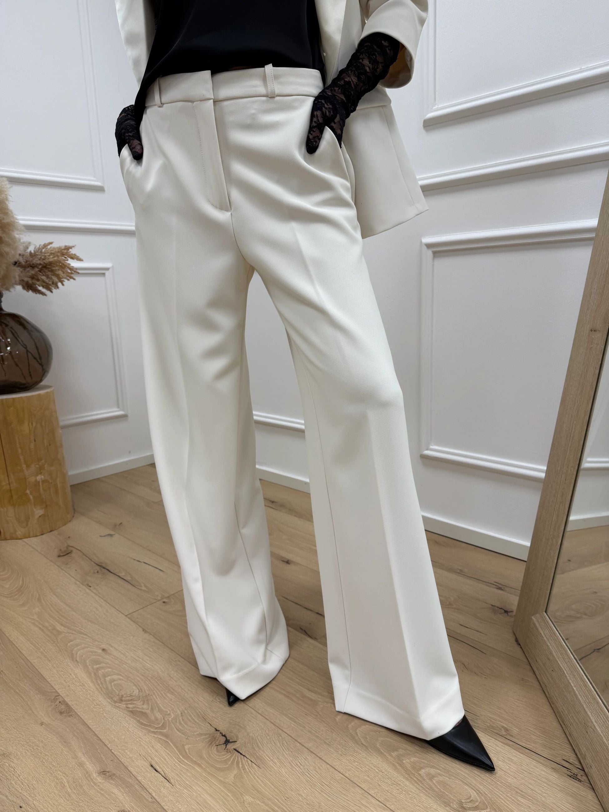 Pantaloni a palazzo burro - HaveOne