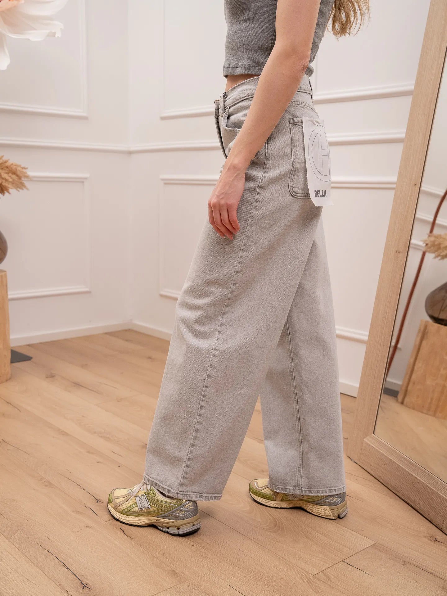 Jeans Bella in denim grigio chiaro - HaveOne