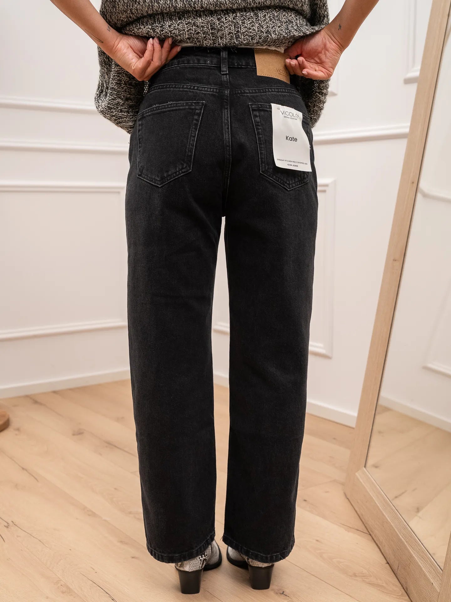 Jeans Kate nero straight fit - Vicolo