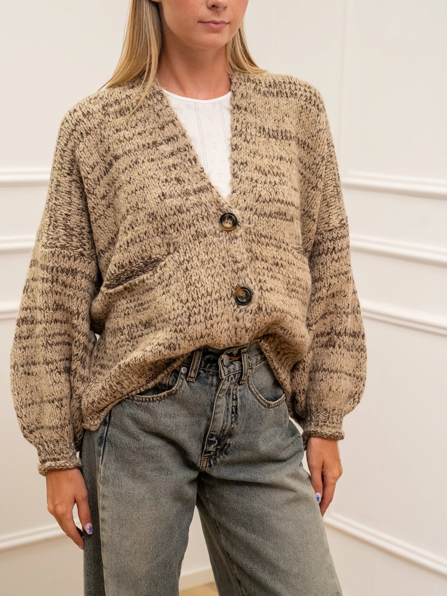 Cardigan tre bottoni tortora e moro con tasche - HaveOne