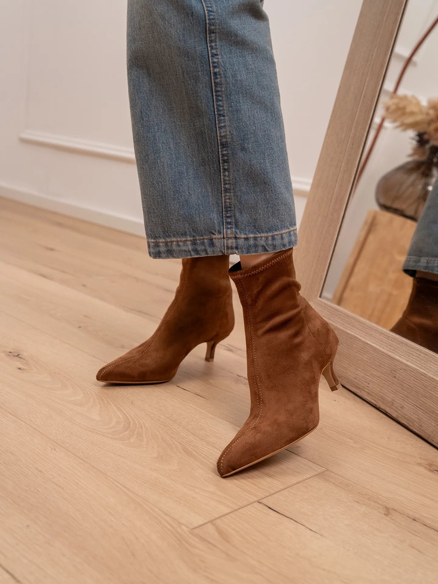 Stivaletti a calzino scamosciato cuoio a punta - Ovyè