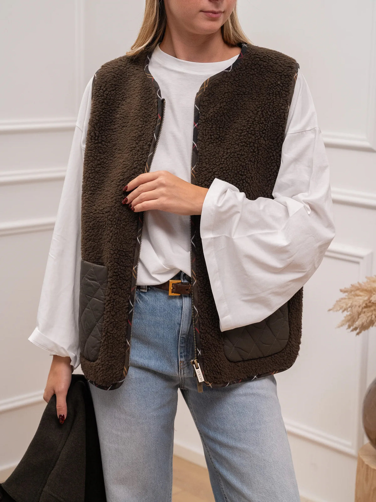 Gilet teddy con tasche quilted e profili check - Vicolo