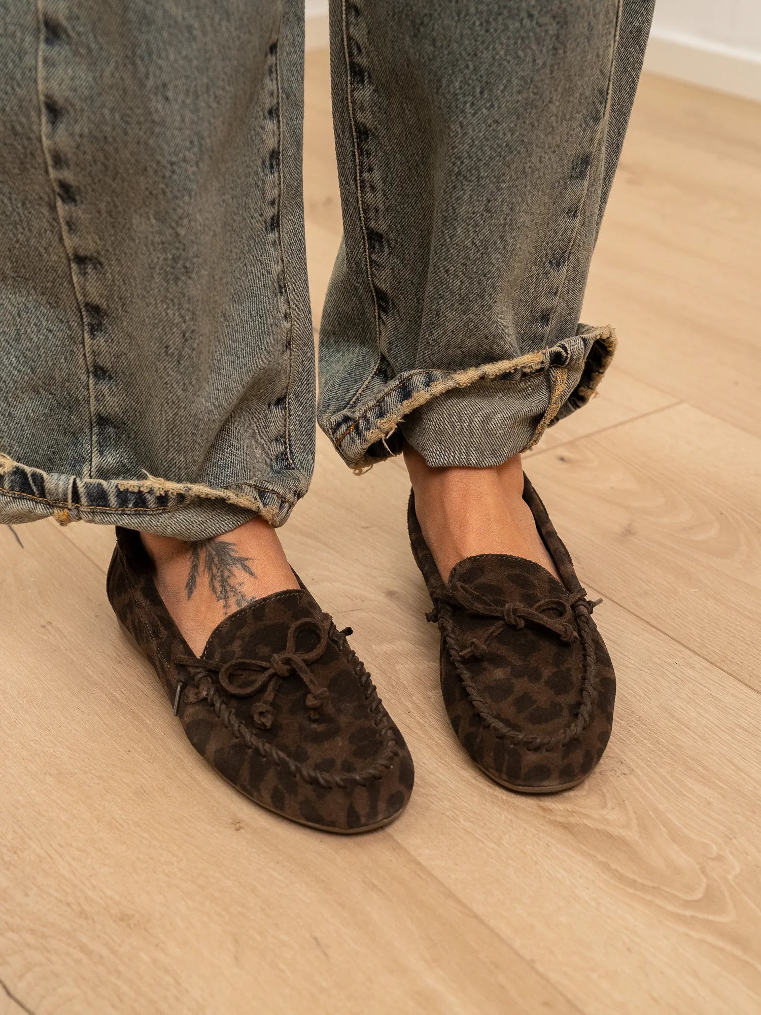 Mocassino scamosciato leopardato - Divine Follie