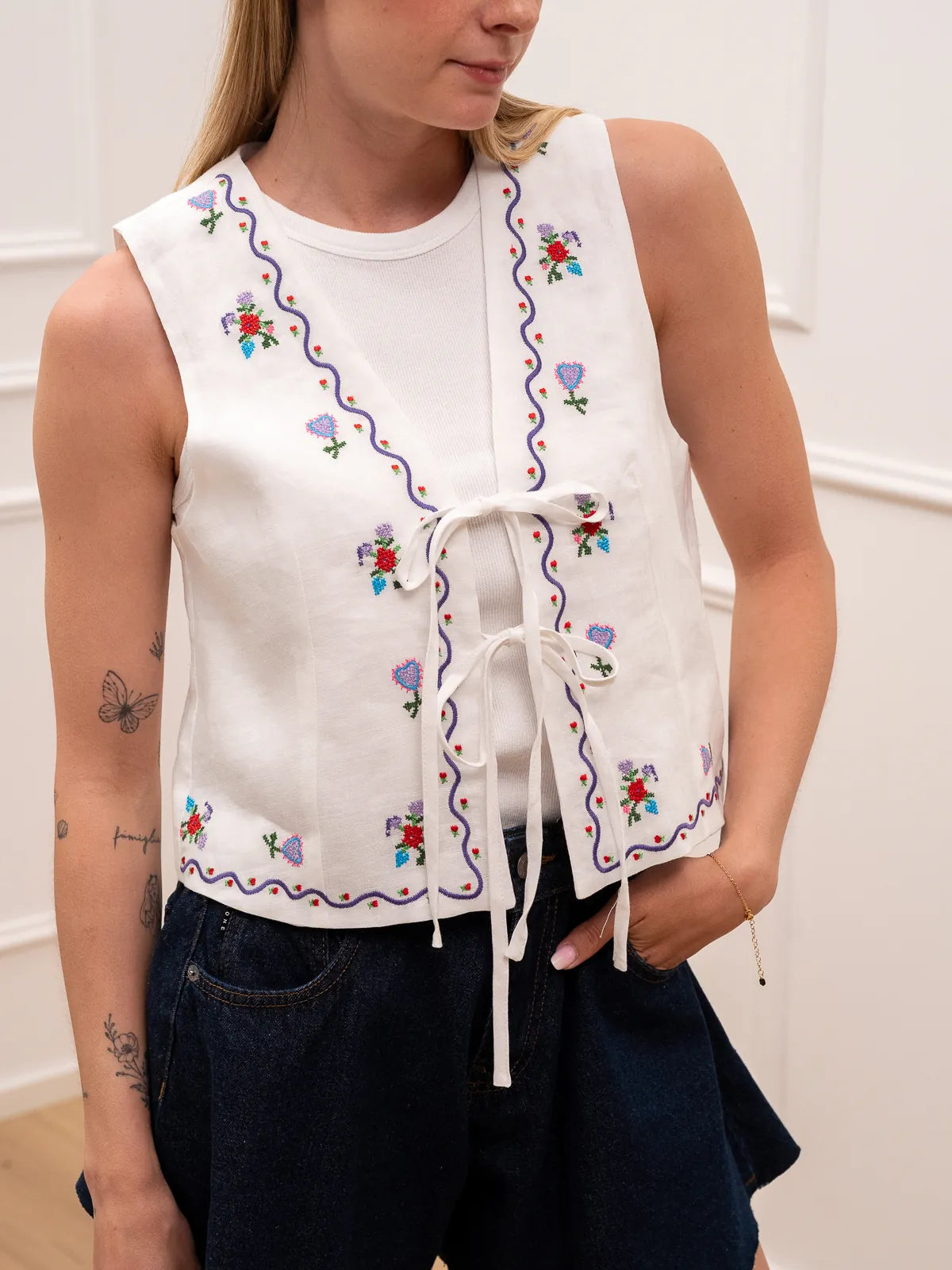 Gilet Lavanda bianco con ricami - Crispy