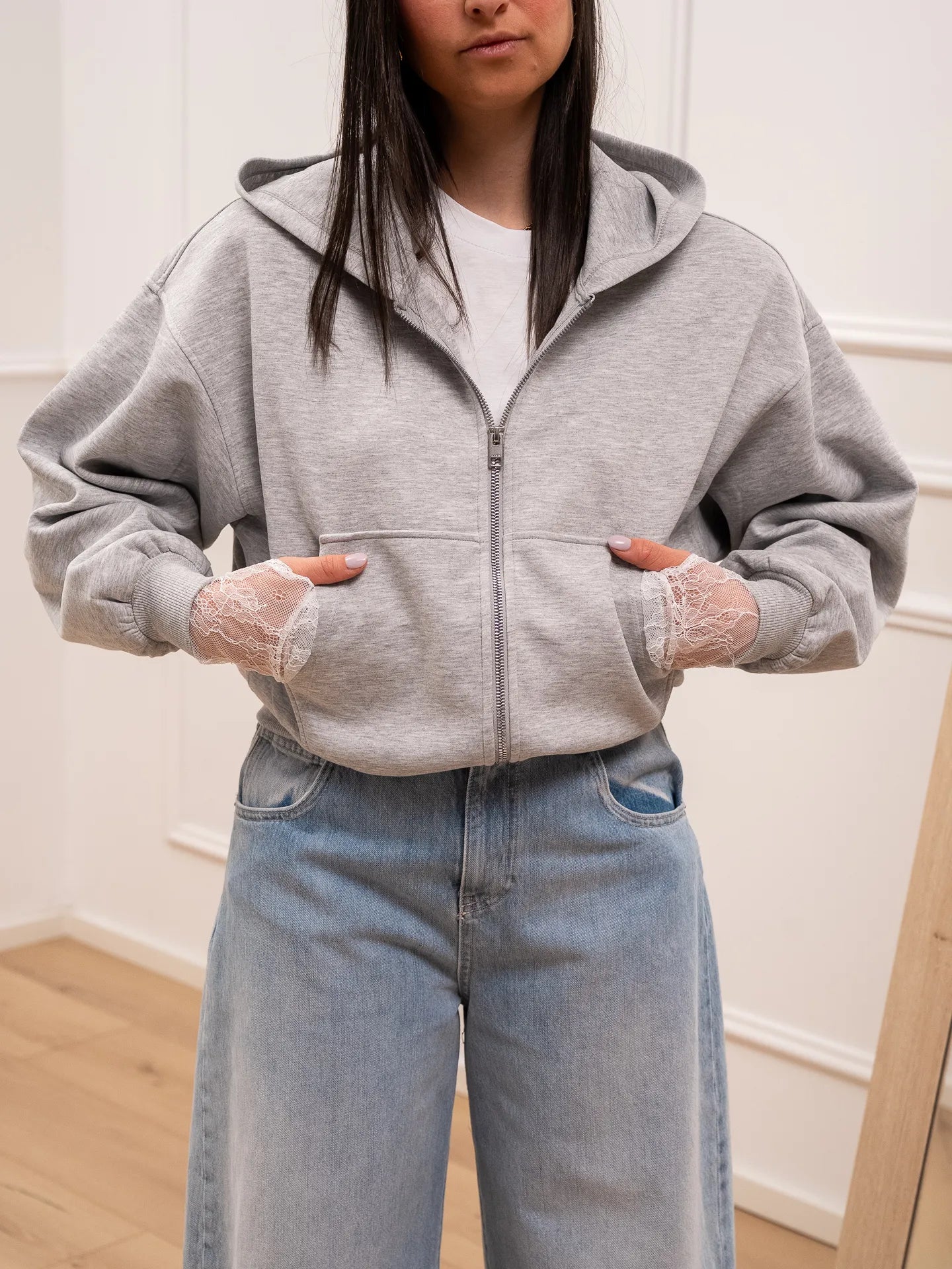 Felpa grigia crop con cappuccio - JJXX