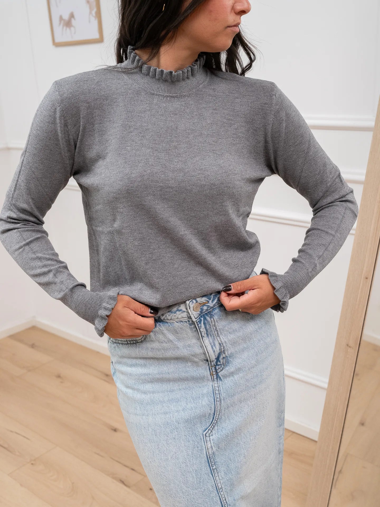 Maglia grigia colletto rouches - HaveOne