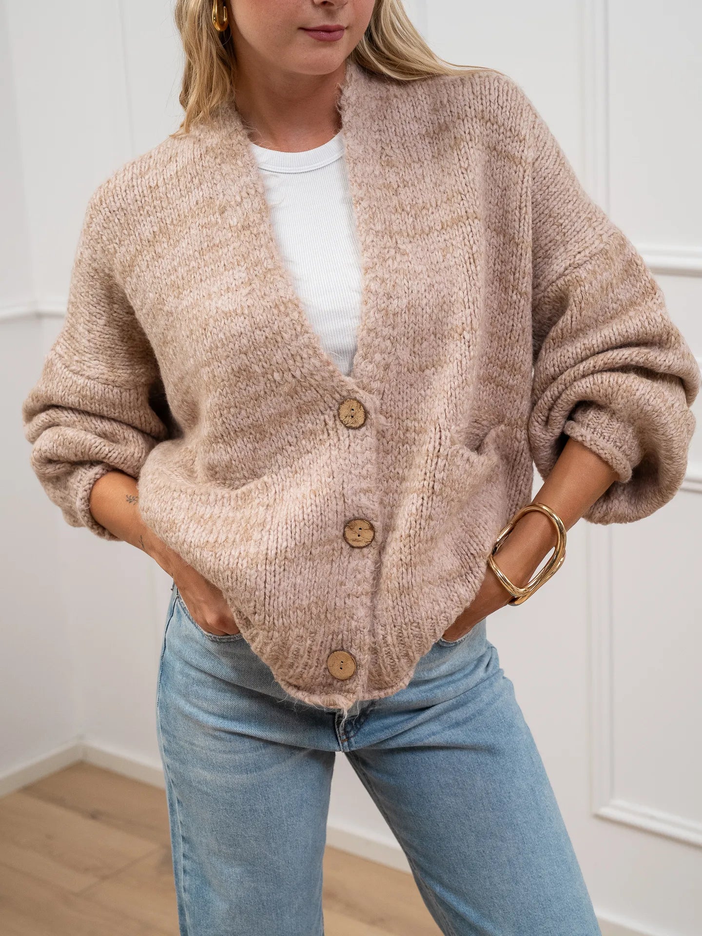 Cardigan rosa e beige a tre bottoni - HaveOne