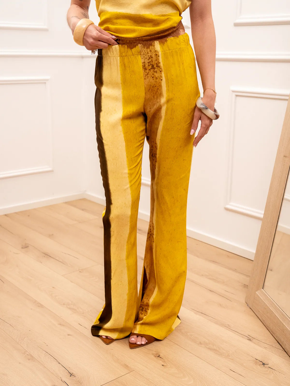 Pantaloni Sunshine svasati sul fondo - HaveOne