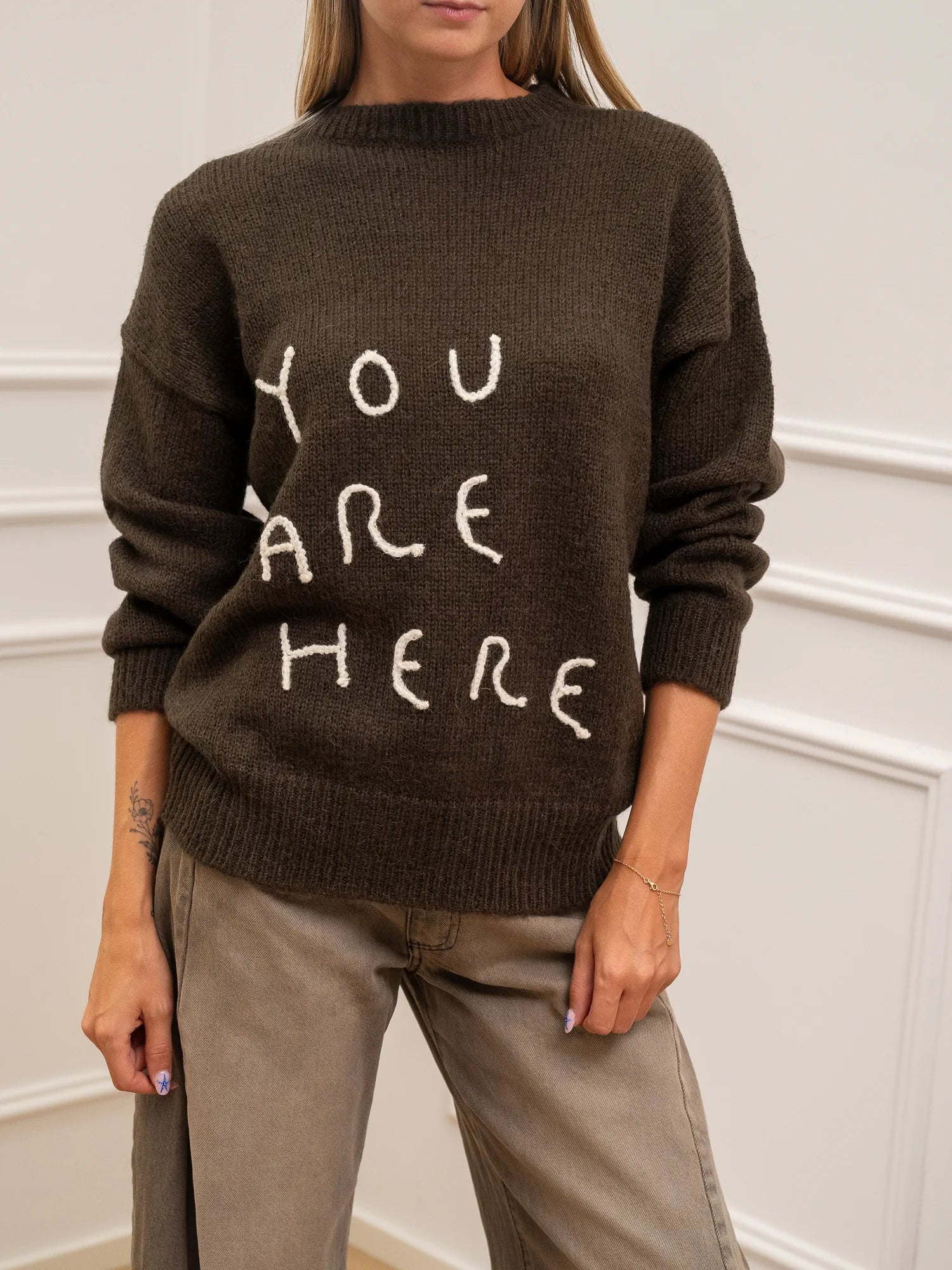 Maglia moro ricamo You are here panna - Kontatto