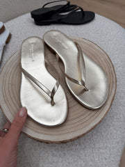 Ciabatta slim basic platino - Divine Follie