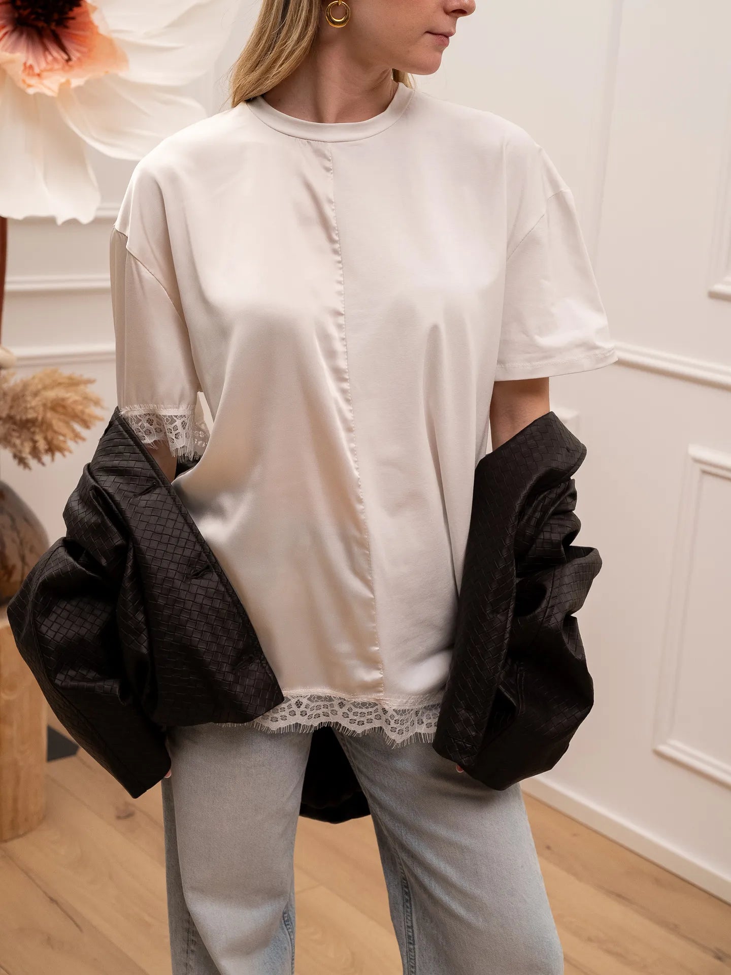 T shirt in satin e cotone bianca con pizzo - HaveOne