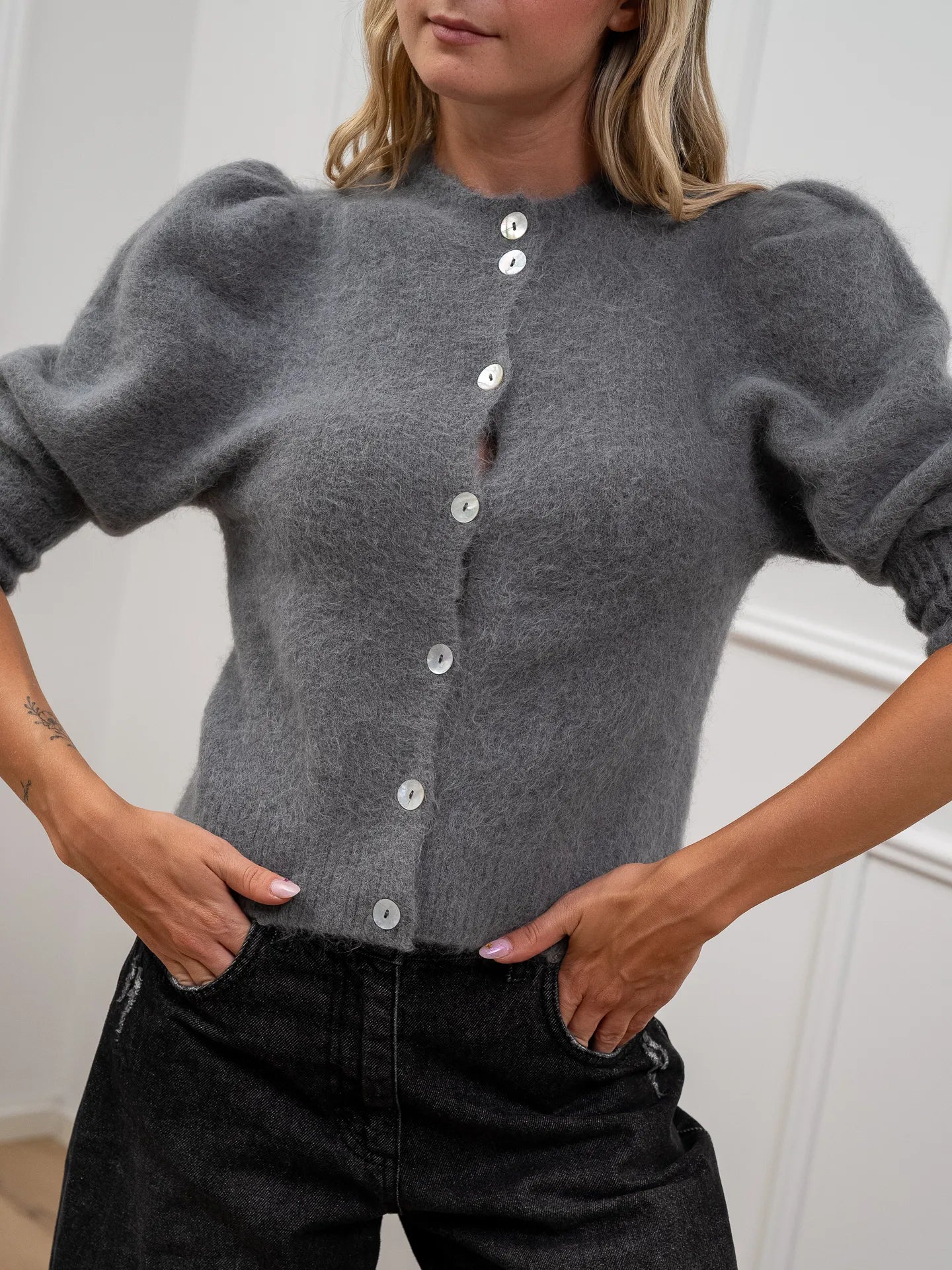 Cardigan grigio manica balloon alpaca superfine - Kontatto