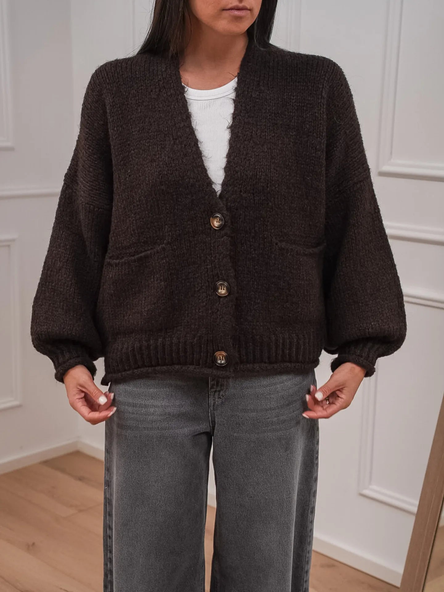 Cardigan moro a tre bottoni con taschine - HaveOne