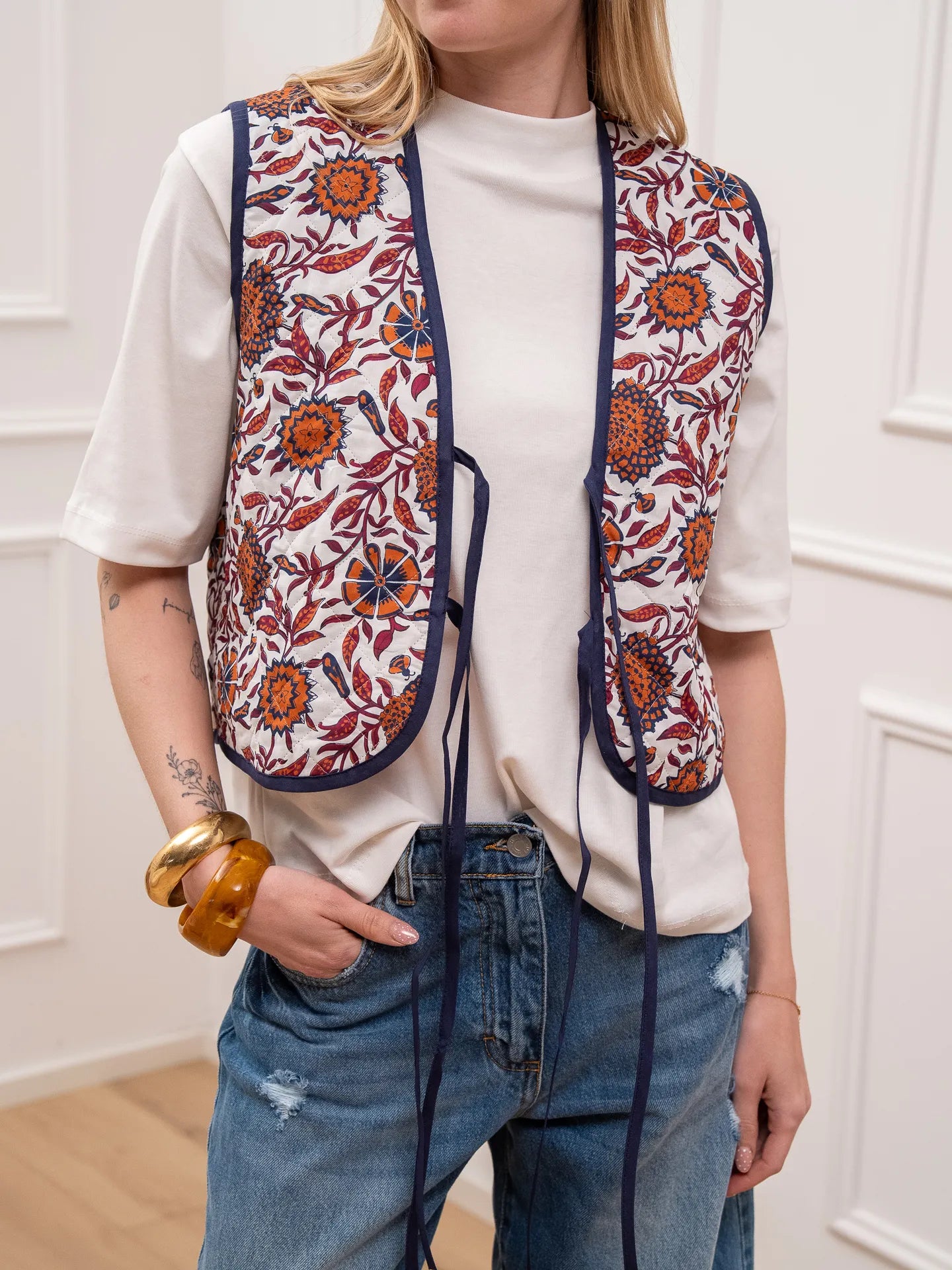 Gilet crop Blossom con laccetti - HaveOne