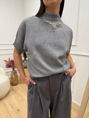 Maglia mezza manica grigia con cabochon girocollo - You Decide