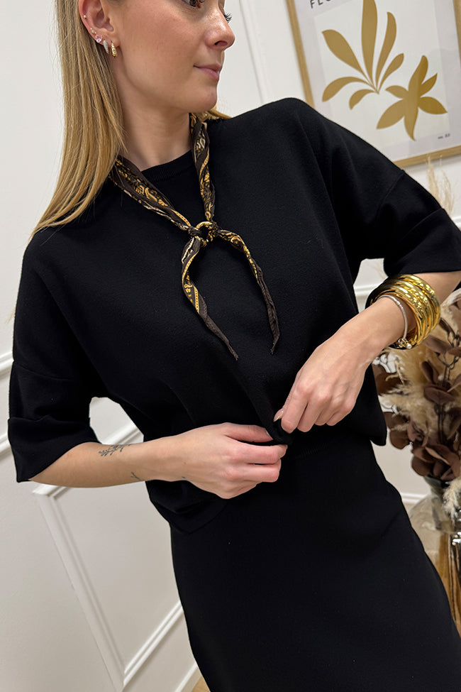 Maglia nera mezza manica con risvolto - Kontatto