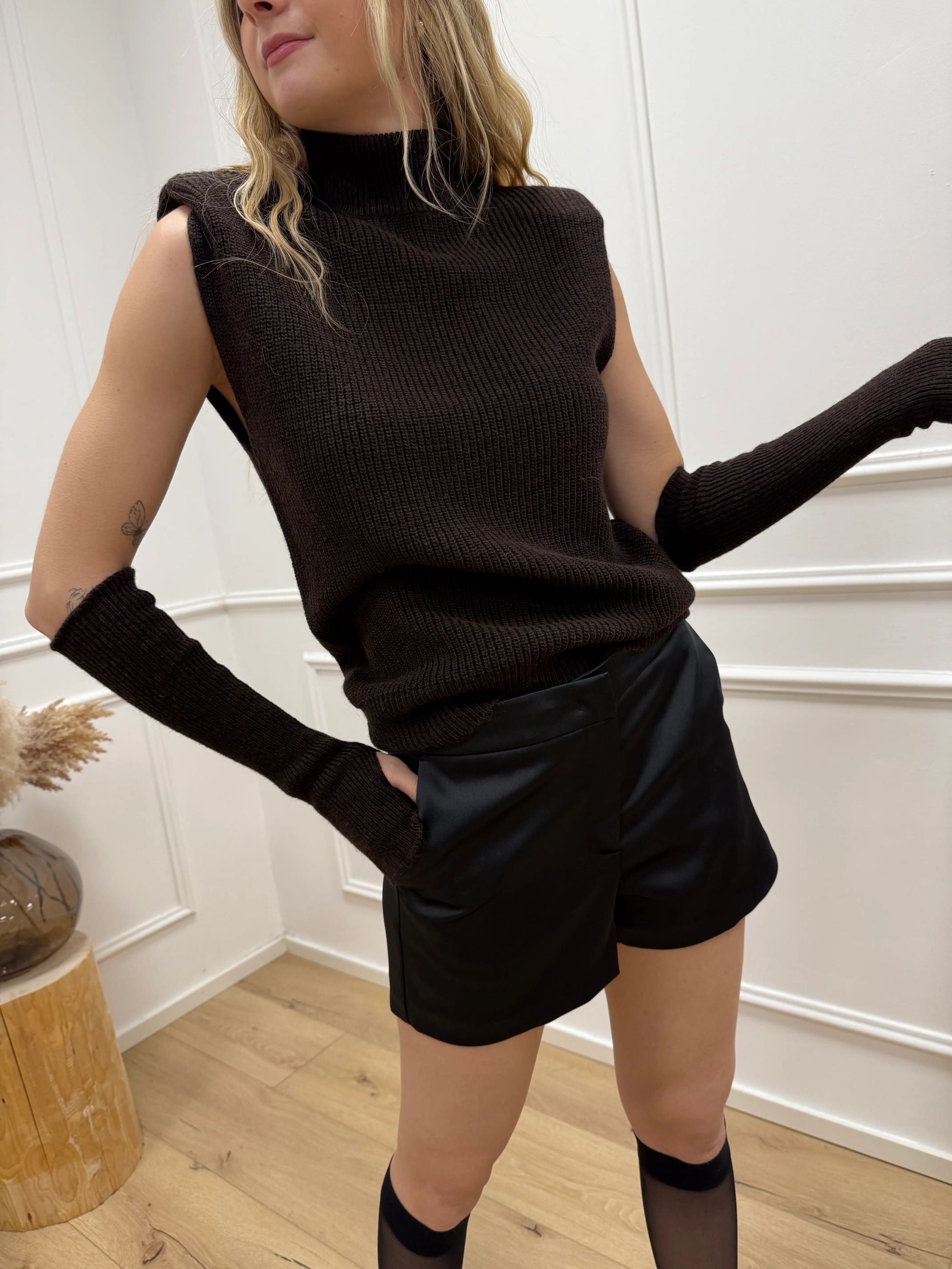 Gilet moro con manicotti - Kontatto