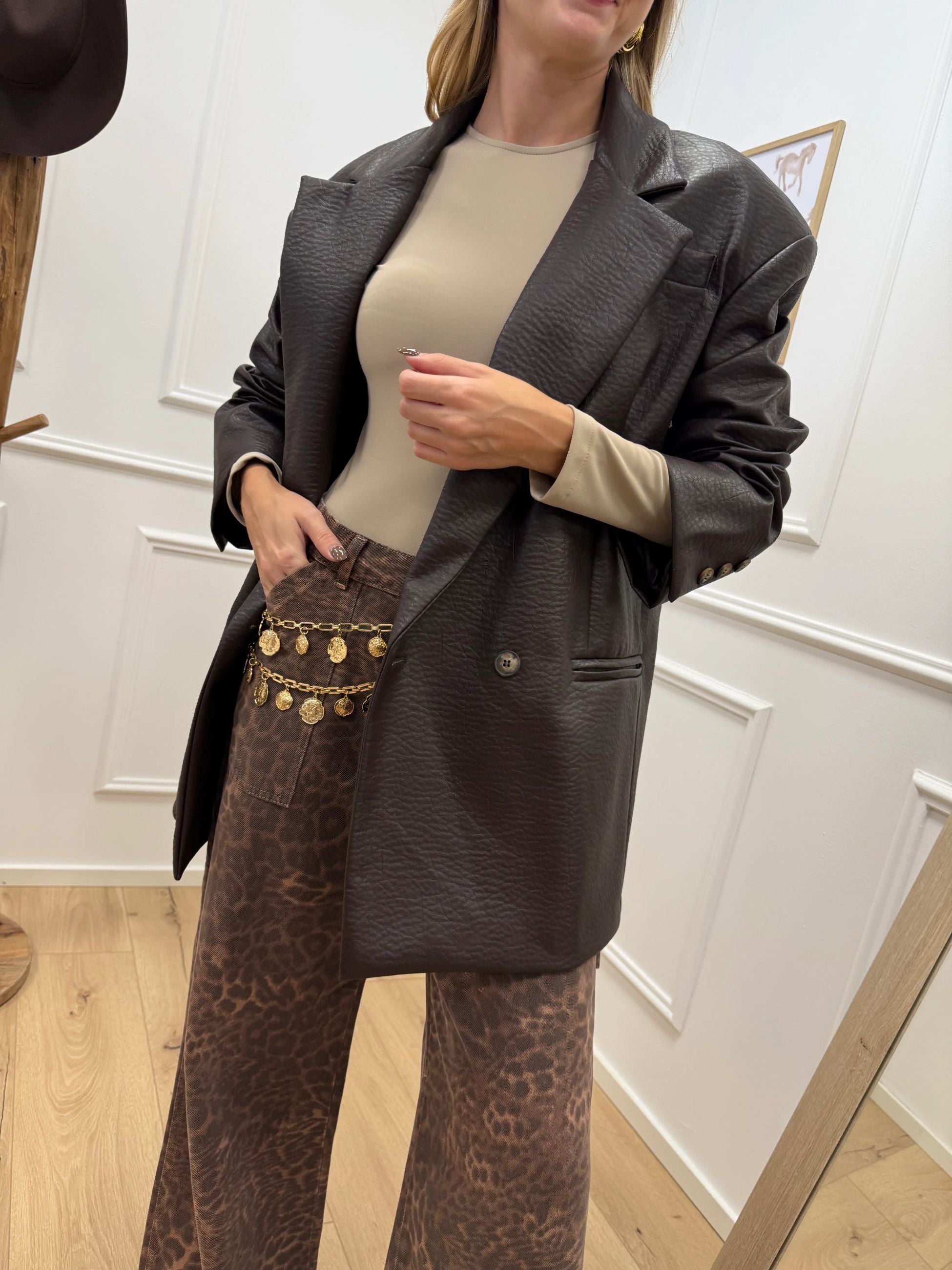 Giacca fit oversize ecopelle martellata moro - HaveOne