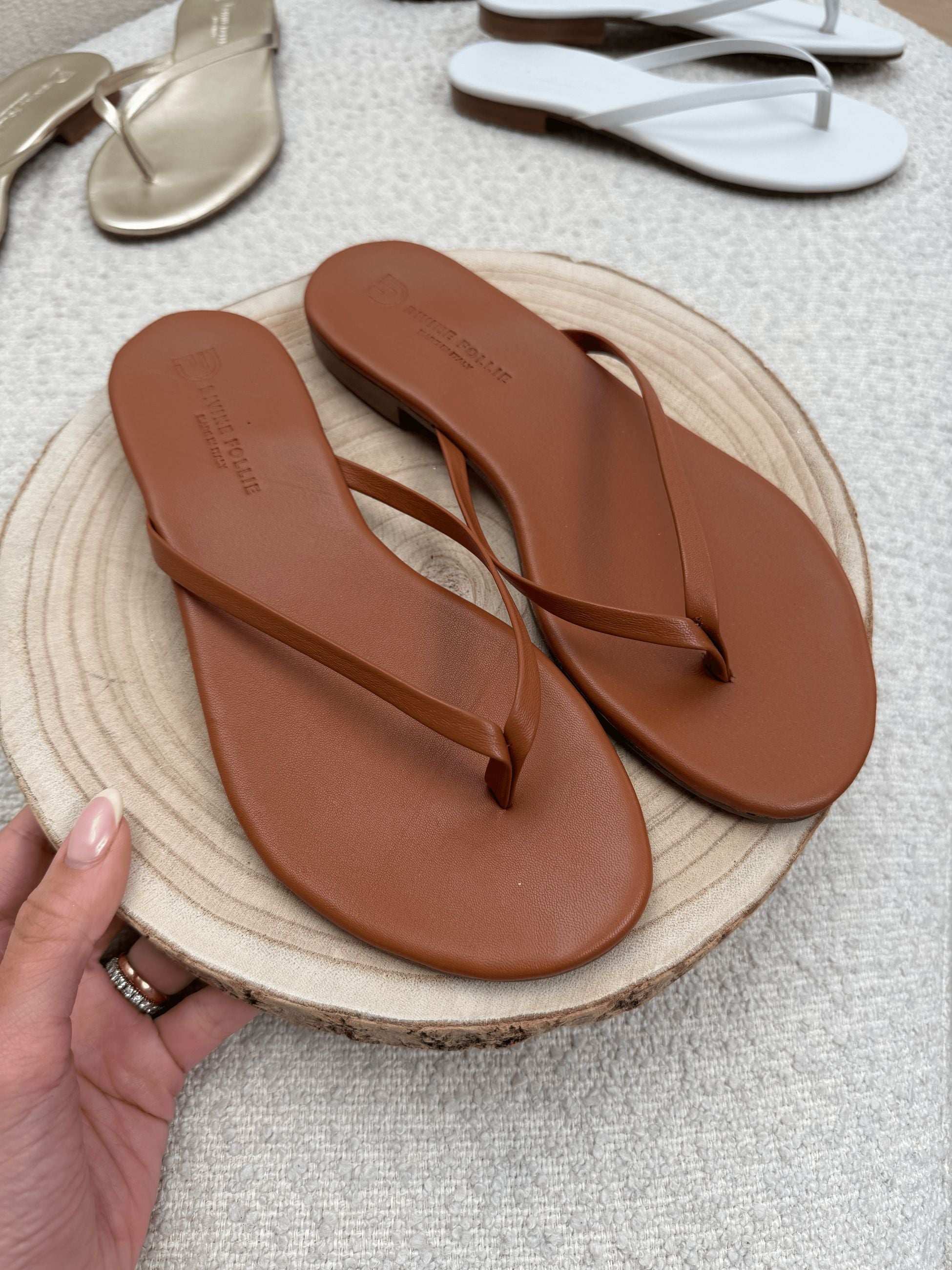 Ciabatta slim basic cuoio - Divine Follie