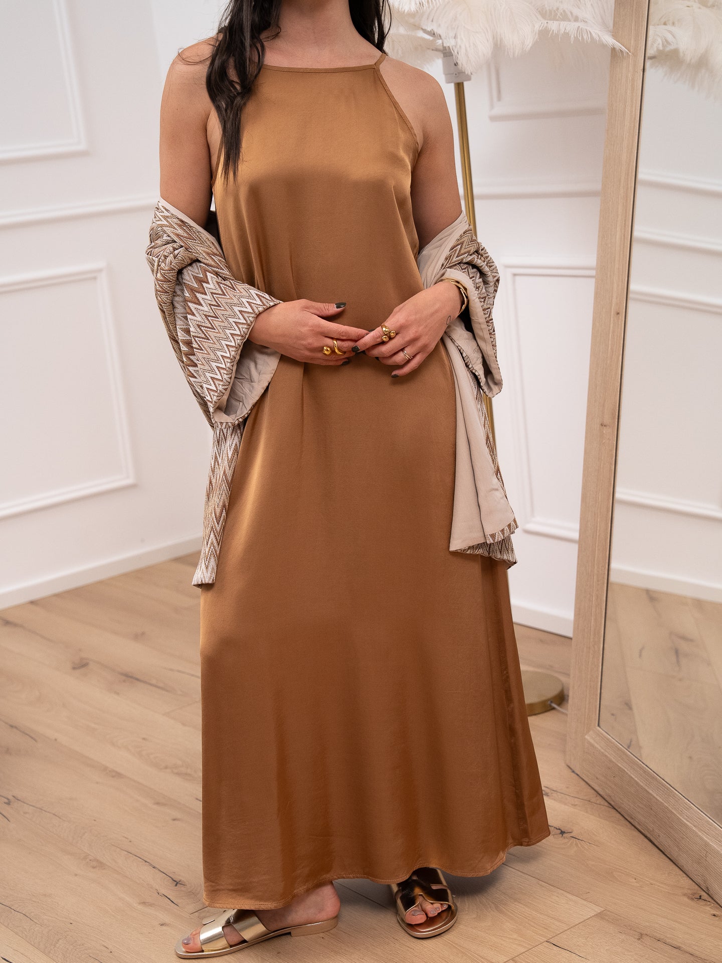 Vestito lungo terra scollo a v sul retro - HaveOne