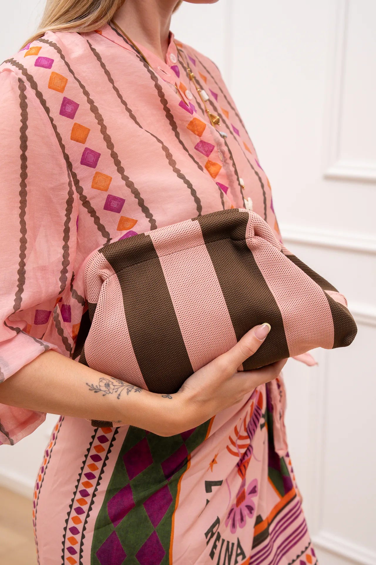Borsa pouch New Stripe rosa e moro - Calibro Shop