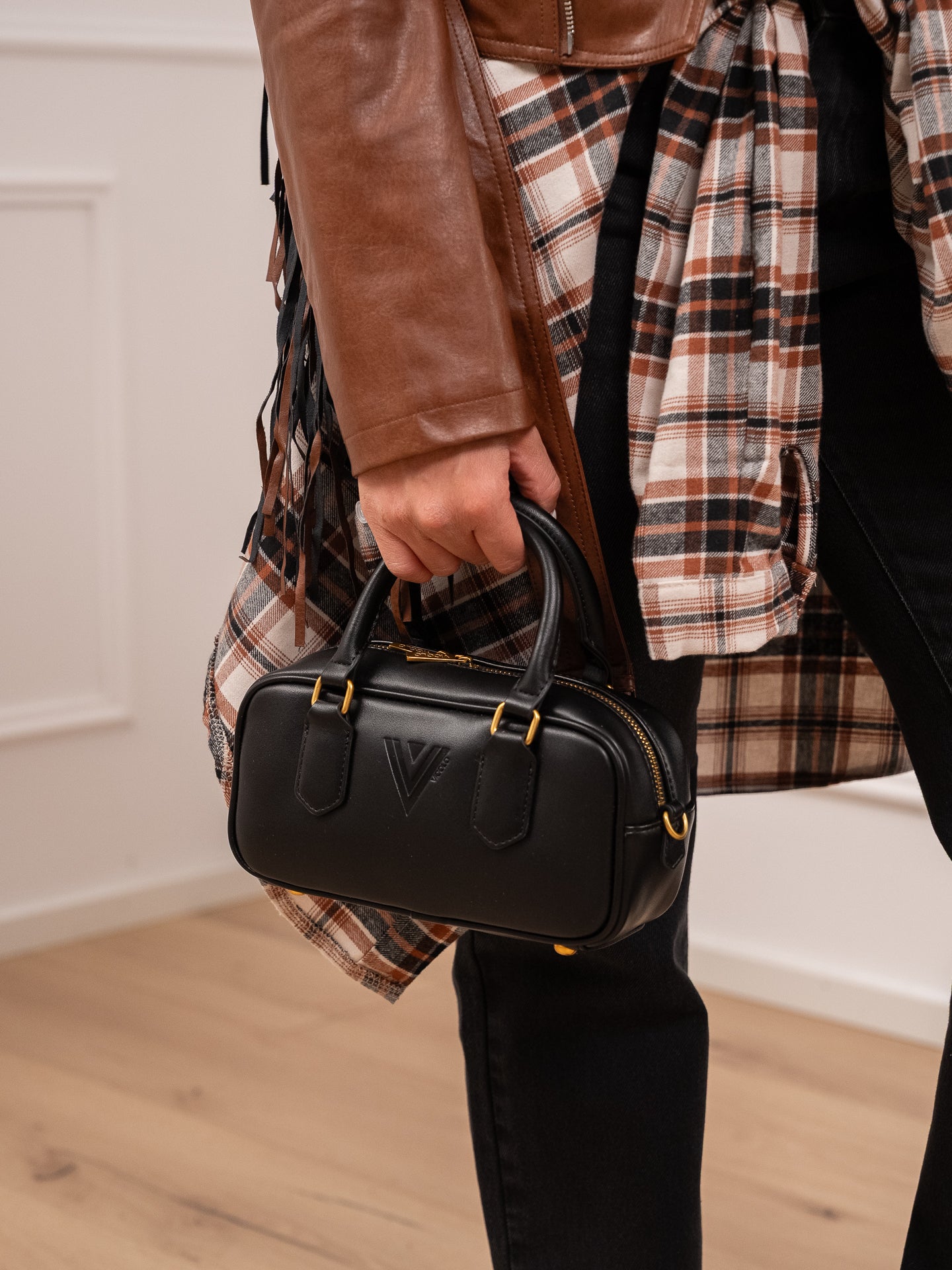 Borsa Strike nera - Vicolo