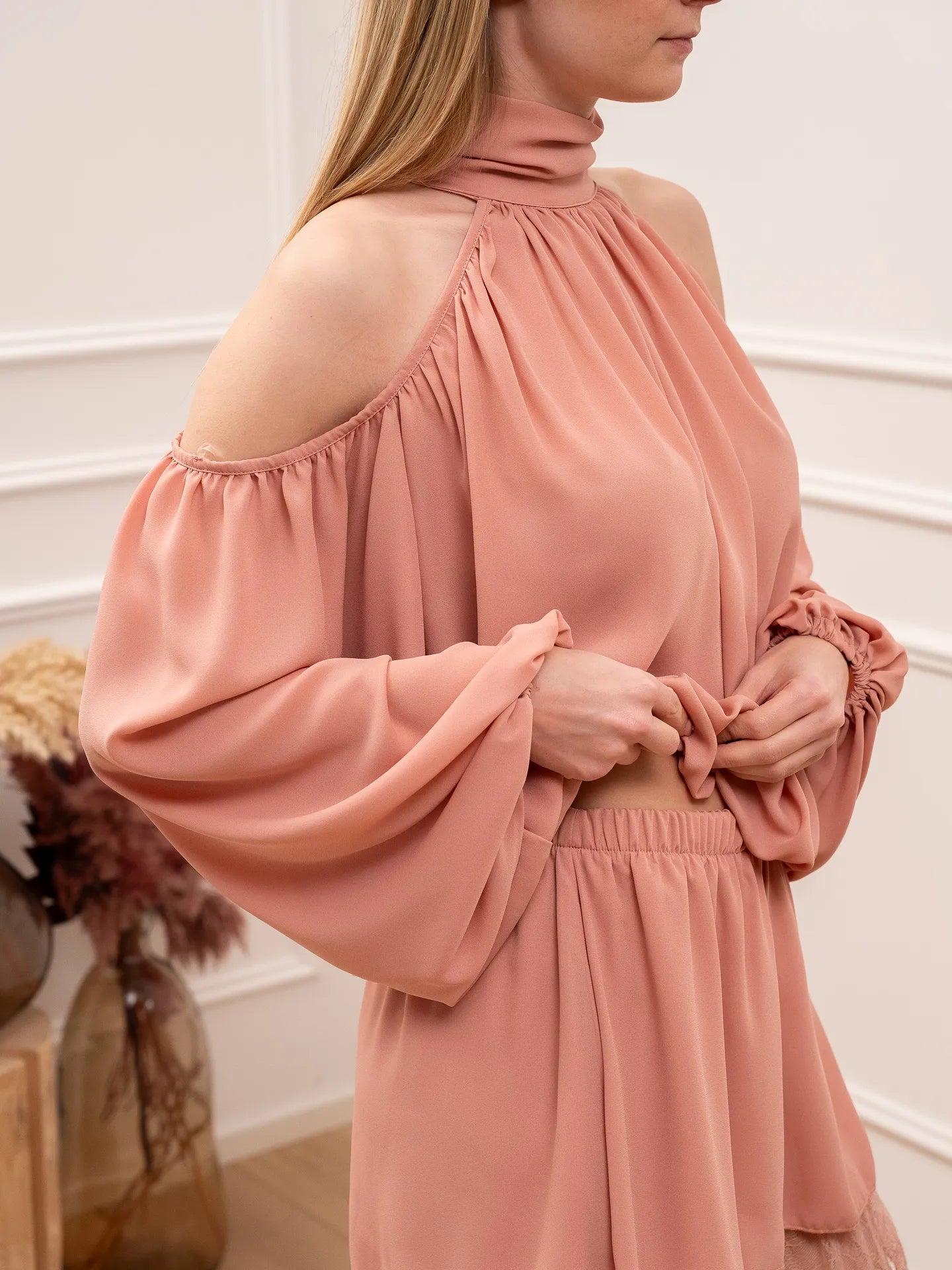 Blusa bohemien salmone spalle cut out - HaveOne