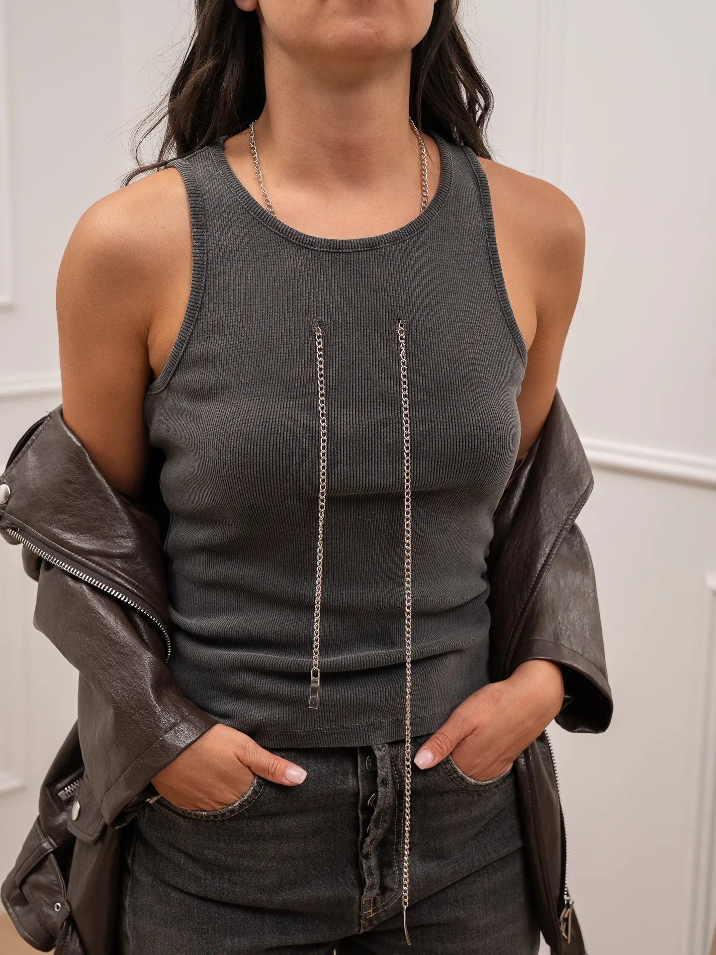 Canotta a costine grigia con catena argento - Dixie