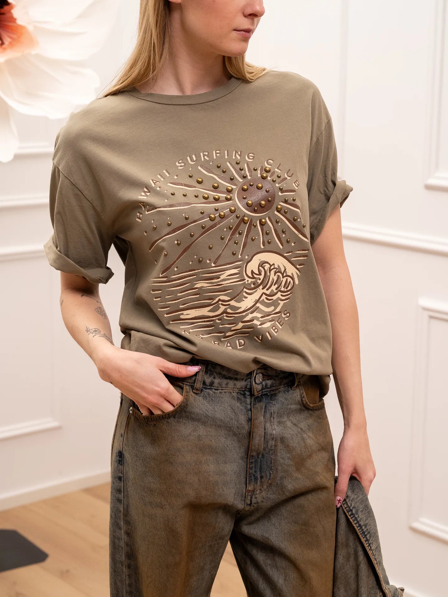 T shirt militare stampa Hawaii con borchie - Philia Loft