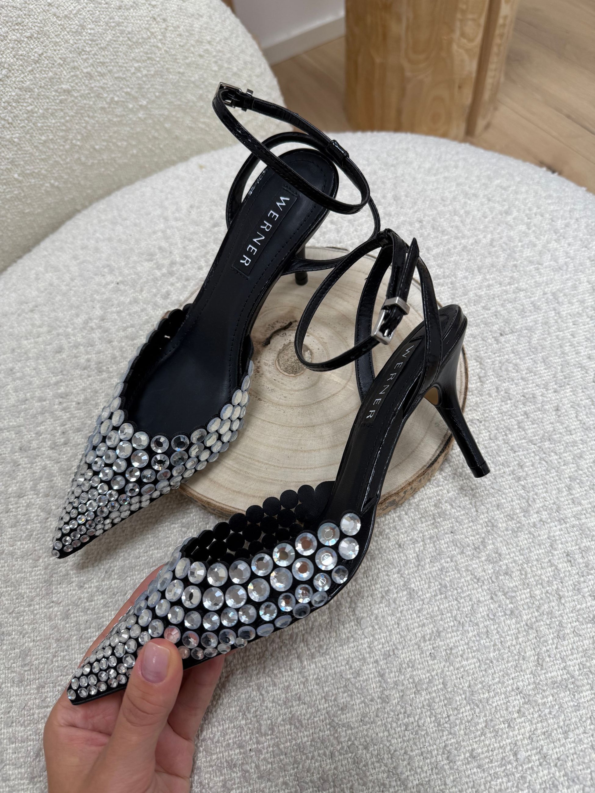 Décolleté nere con strass - Werner