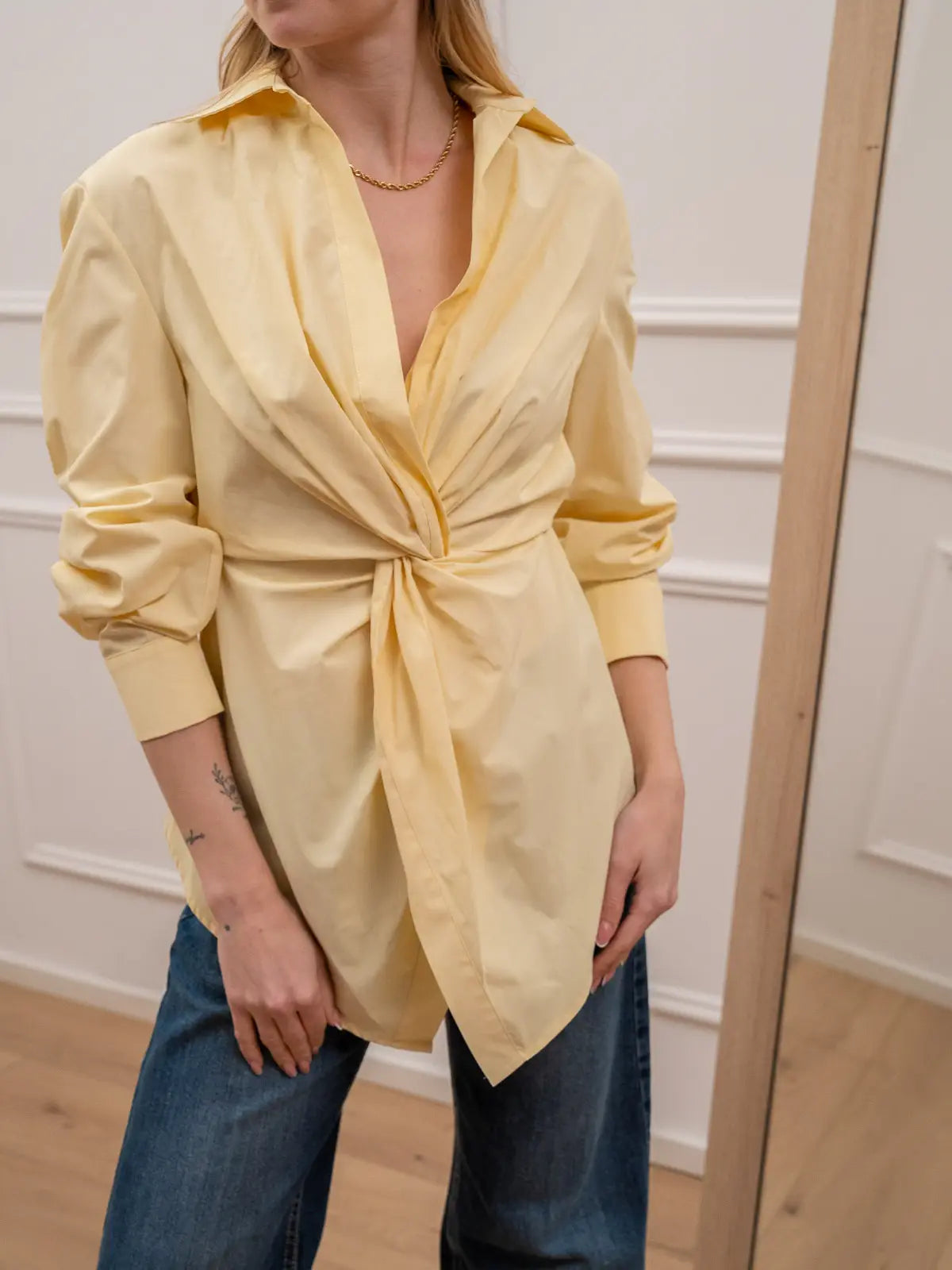 Camicia giallo burro con nodo - Tensione In