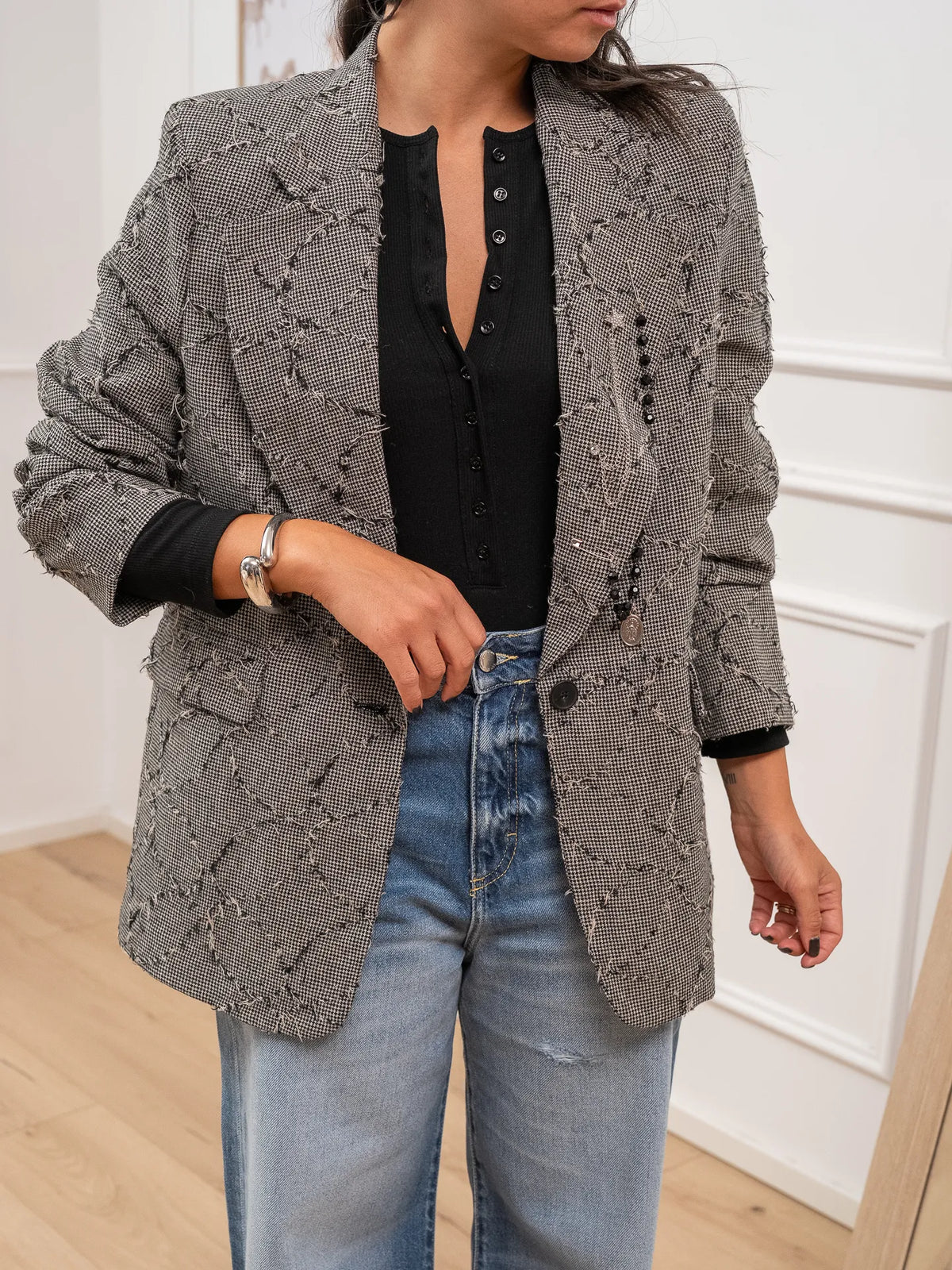 Giacca tweed bianca e nera sfrangiata - Philia Loft