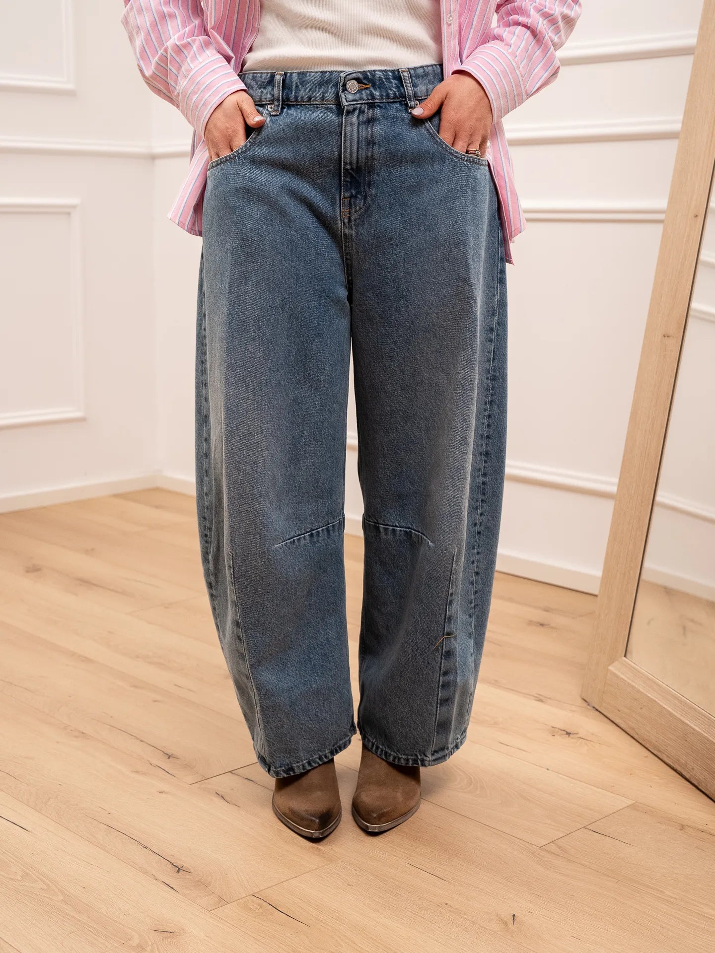 Jeans Cecil barrel fit denim scuro - Vicolo