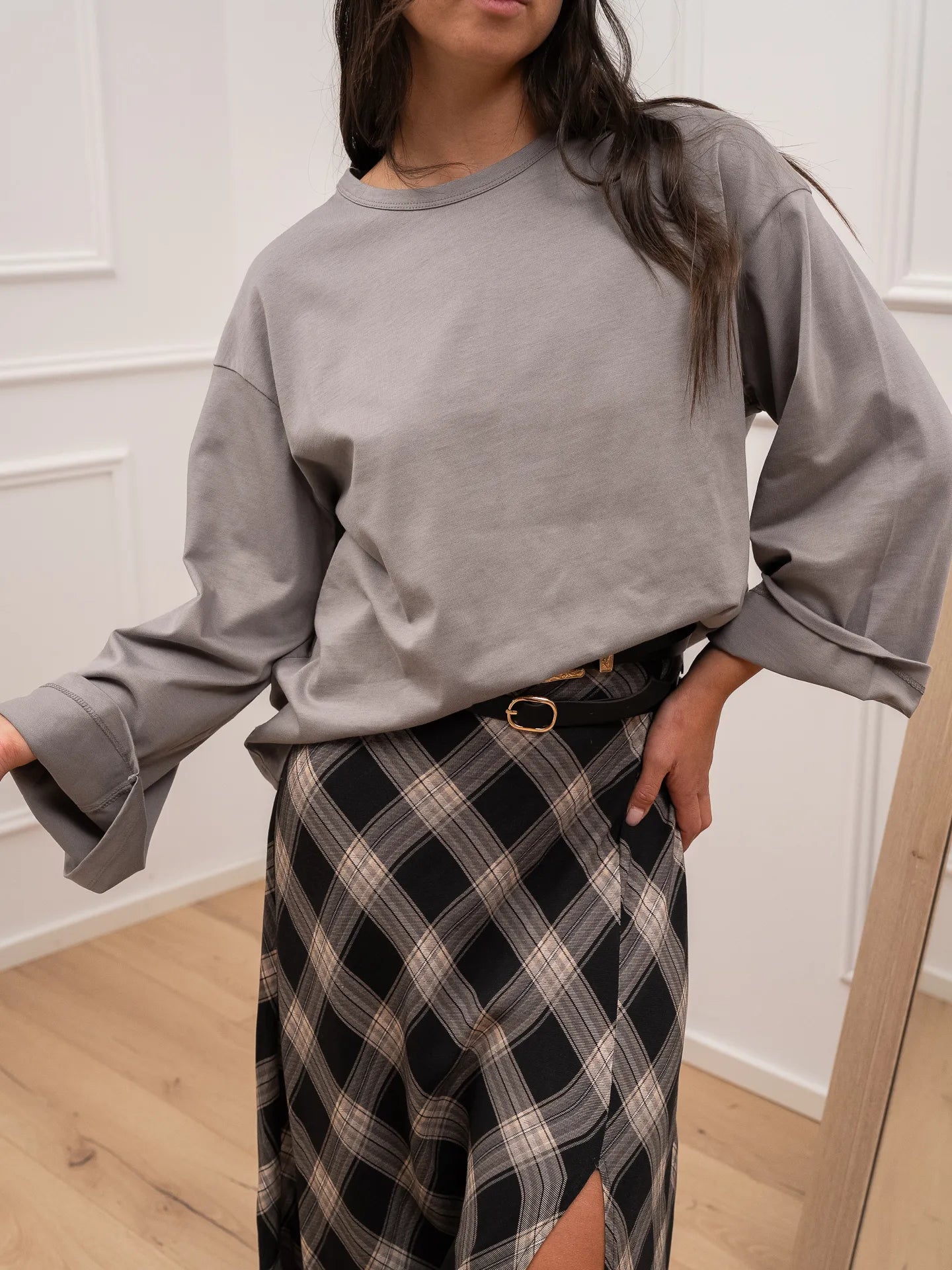 T-shirt scatoletta grigia manica lunga scampanata - Vicolo