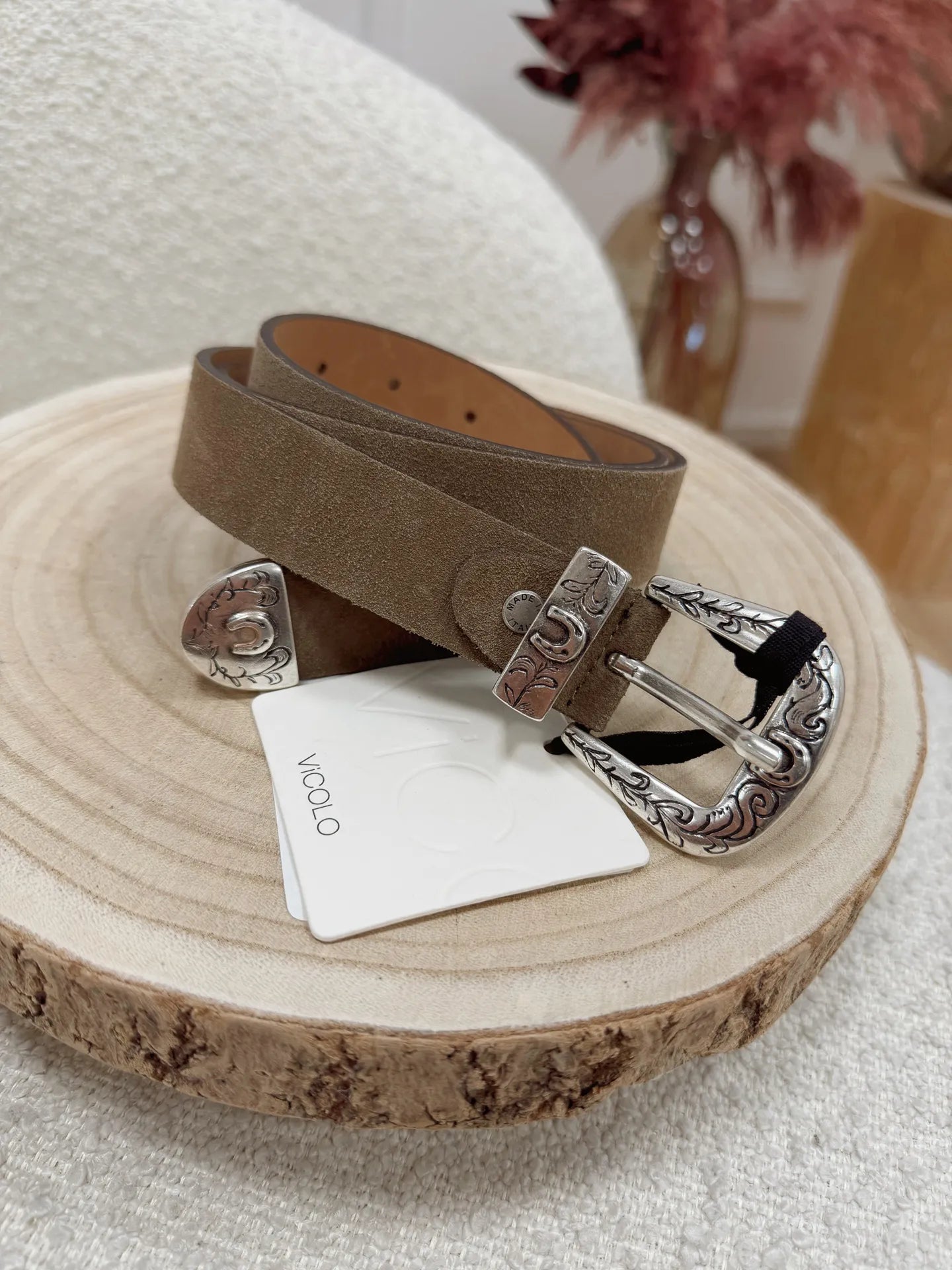 Cintura scamosciata taupe con fibbia lavorata - Vicolo