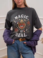 T shirt grigia "Magic is real"- Vicolo