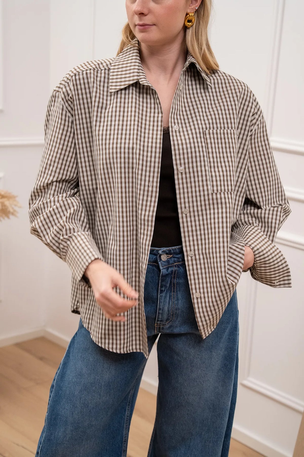 Camicia quadretti moka con ricamo rosso sul retro - HaveOne