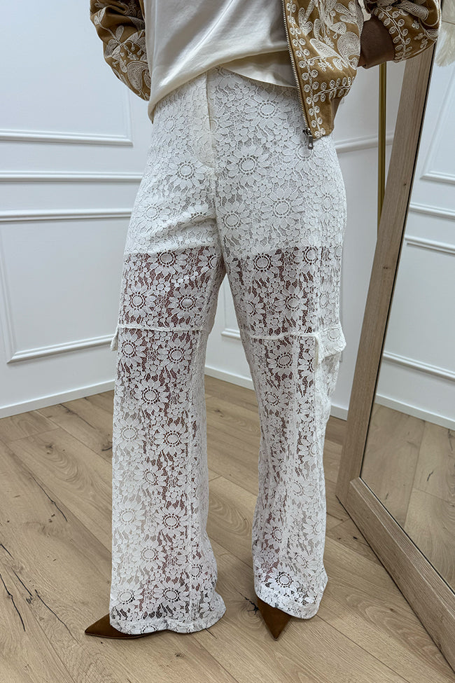 Pantaloni in pizzo bianco con tasconi - HaveOne
