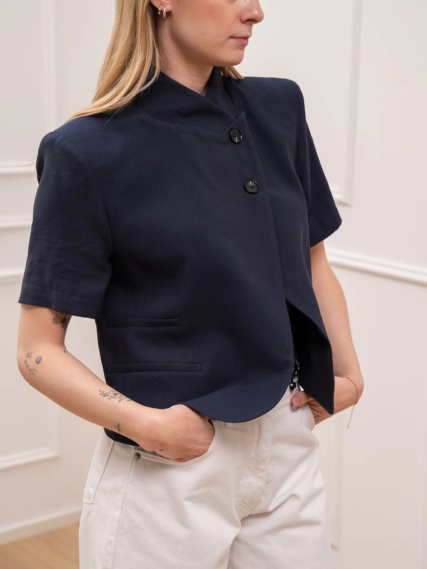 Giacca Iris crop blu con doppio bottone - HaveOne